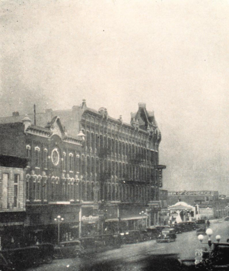 windsor hotel in garden city ks